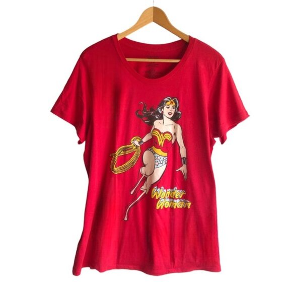 DC Comics Wonder Woman Retro Girls T-Shirt 2X Red - Picture 7 of 8